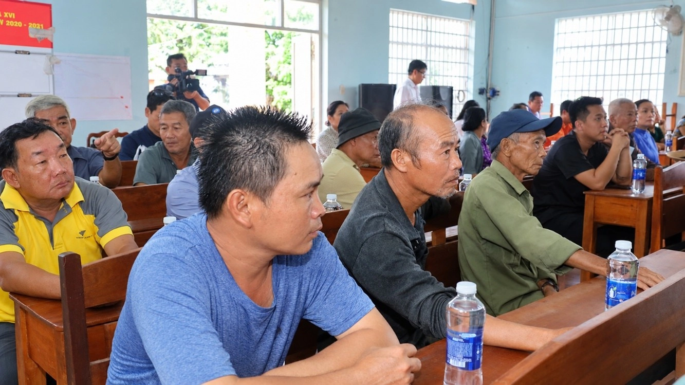 người dân tham dự
