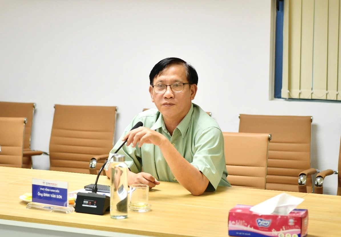 Ông Đinh Văn Sơn
