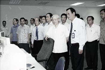 Nhìn lại hình ảnh Cố Tổng Bí thư Nguyễn Phú Trọng thăm Nhà máy Nhiệt điện Ô Môn I