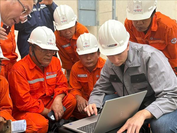 TMP nâng cao năng lực số trong công tác thí nghiệm máy biến áp thông qua đào tạo thiết bị phân tích đáp ứng tần số quét FRA500