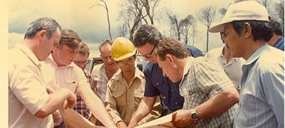 Chuyên gia Viện Khảo sát thiết kế và Kiến trúc Ucraina và Chuyên gia Việt Nam trên công trường Thủy điện Thác Mơ